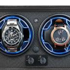 Gros plan sur les rotatives et l'éclairage bleu du remontoir 2 montres AXONY